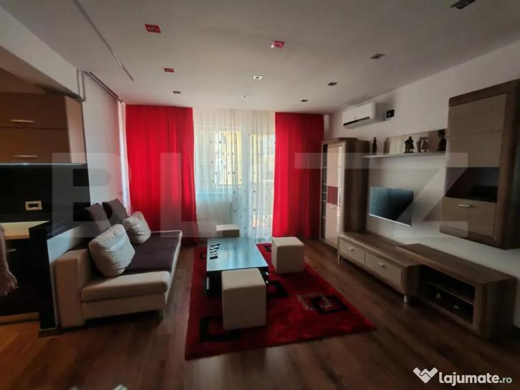 Apartament cu 3 camere decomandat în Calea Moldovei