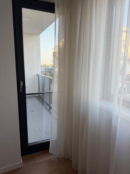 Apartament cu 2 camere decomandat în Tunari