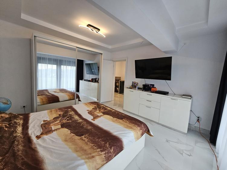 Casă individuală cu 4 camere cu Teren 290 Mp în Lumina
