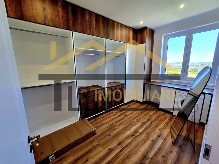 Apartament cu 3 camere în Tudor
