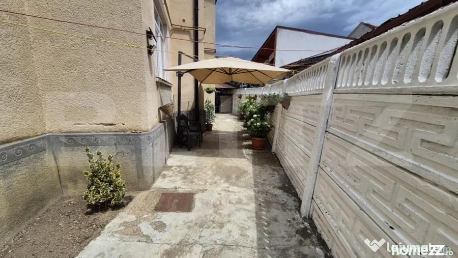 Casă cu 1 camere cu Teren 500 Mp în Titulescu