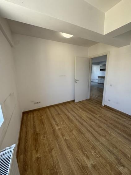 Apartament cu 2 camere decomandat în Mihai Bravu