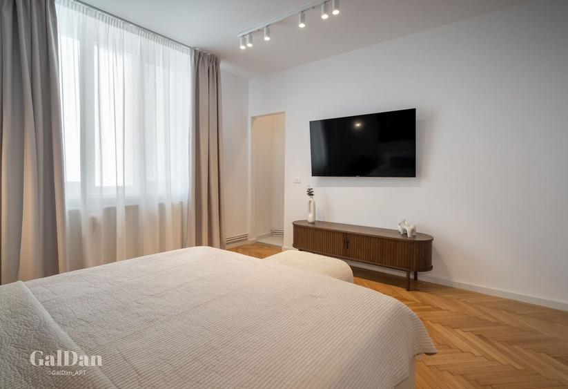 Apartament cu 4 camere, mobilat în Universitate