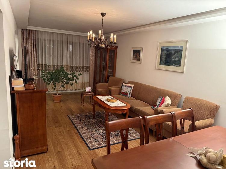 Casă cu 4 camere cu Teren 315 Mp în Unirii