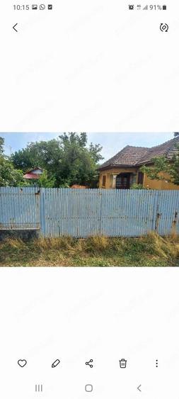 Casă individuală cu 4 camere cu Teren 1850 Mp în Central