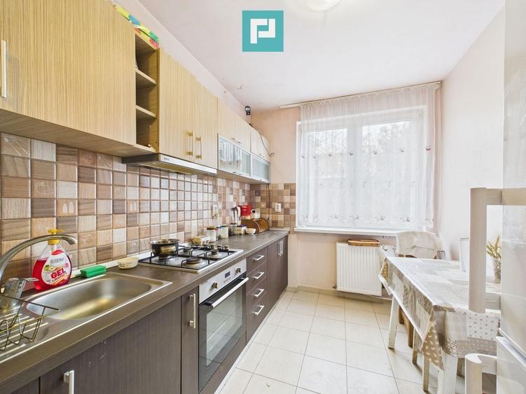 Apartament cu 3 camere în Spitalul Județean