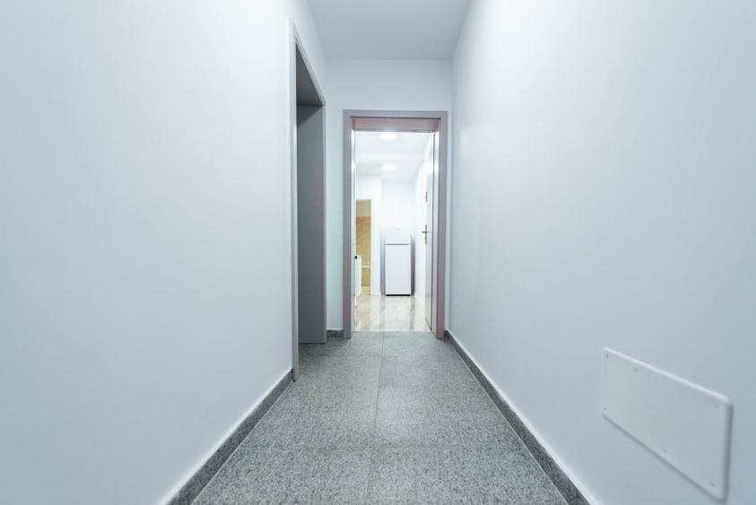 Apartament cu 2 camere decomandat în P-ța Muncii