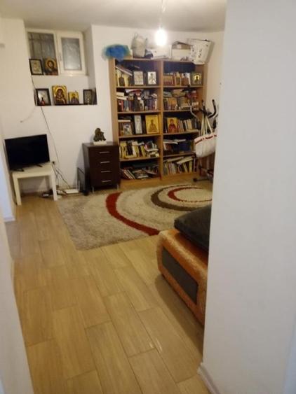 Apartament cu 2 camere semidecomandat în Moșilor