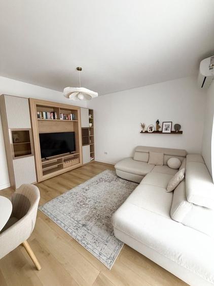 Apartament cu 3 camere decomandat în Braytim