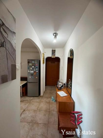 INEL 2 - EXCLUSIVITATE LA VANZARE - 3 CAMERE SEMI CONFORT MAXIM - GAZE - PARCARE - 6