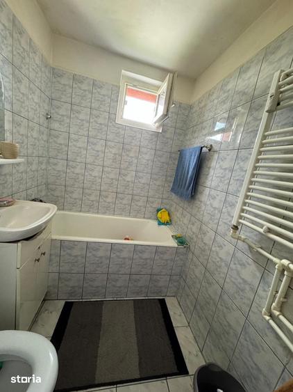 Apartament cu 3 camere în Berceni — fotografia 3