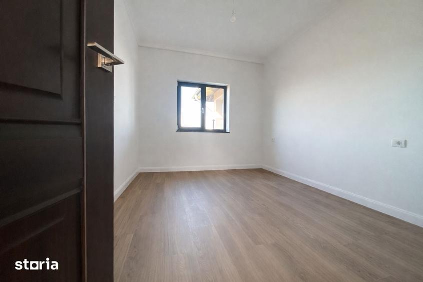 Casă cu 4 camere cu Teren 400 Mp în Dancu