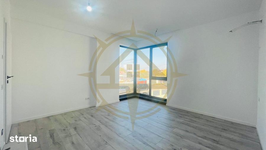 Casă cu 5 camere cu Teren 490 Mp în Corbeanca