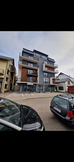 Apartament cu 2 camere decomandat în Ultracentral