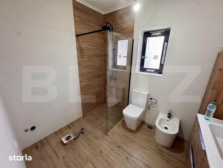 Casă cu 4 camere cu Teren 200 Mp în Malu Mare