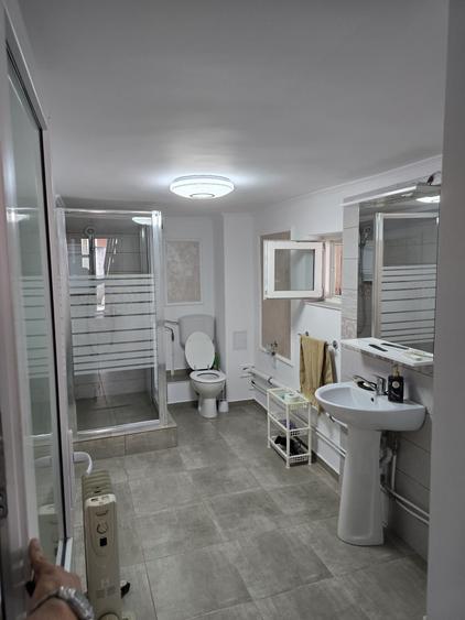Casă cu 2 camere în Central