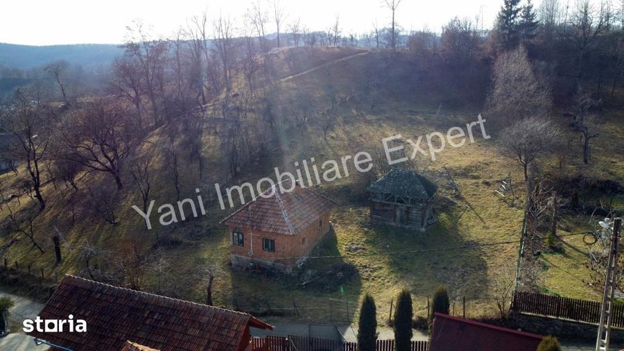 Casă cu 2 camere cu Teren 2743 Mp în Cicănești