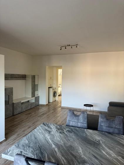 Apartament cu 2 camere în Dumbrăvița