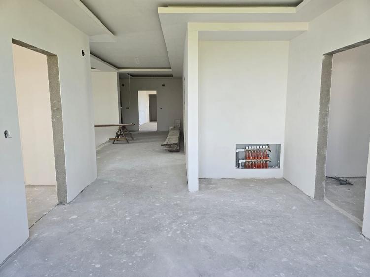 Casă cu 4 camere în Rădăuți