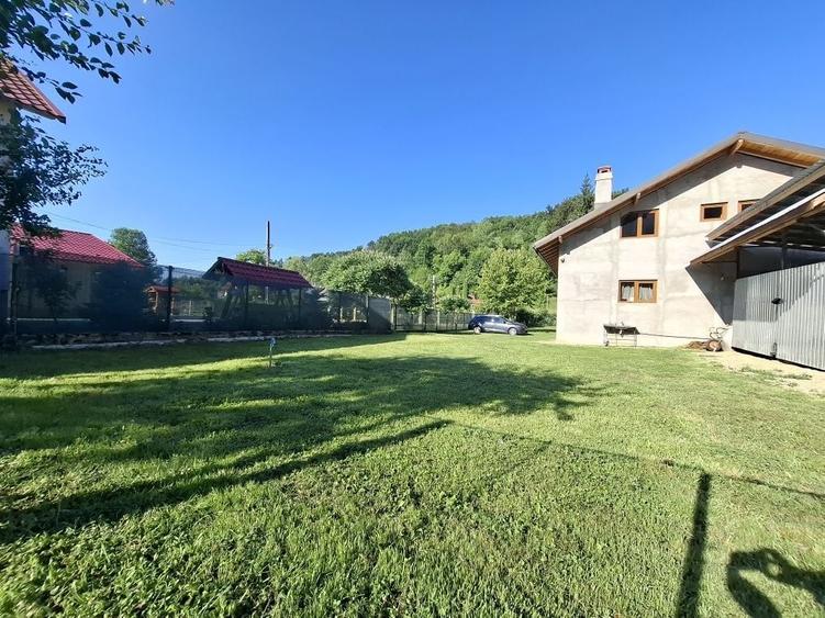 Casa in Babana judetul Arges - 1