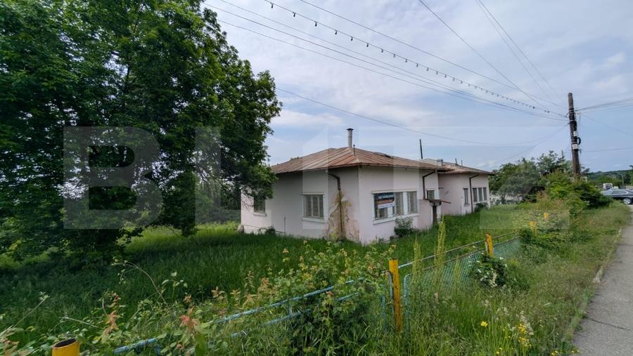 Casă individuală cu 5 camere cu Canalizare în Moreni