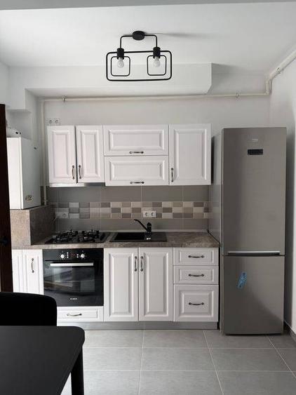 Apartament cu 2 camere, mobilat în Europa