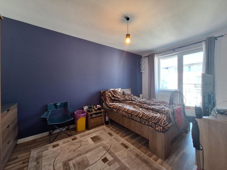 Apartament cu 2 camere semidecomandat, mobilat în Florești — fotografia 3