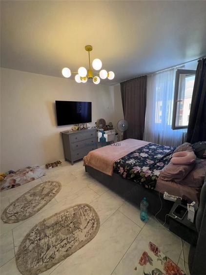 Apartament cu 2 camere decomandat în Berceni