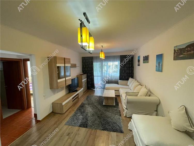 Apartament 3 camere decomandate 2 balcoane in zona centrala Sibiu - 2