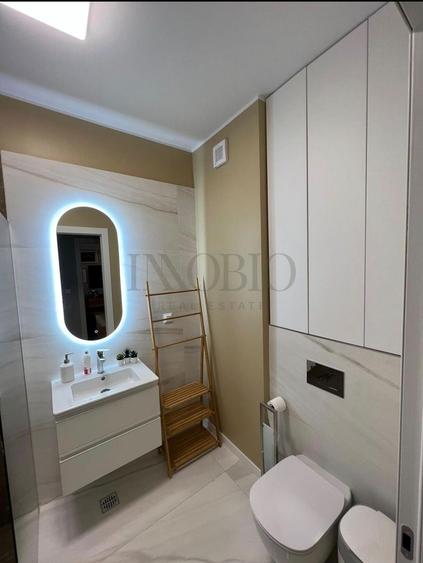 Apartament cu 3 camere semidecomandat, mobilat în Herăstrău