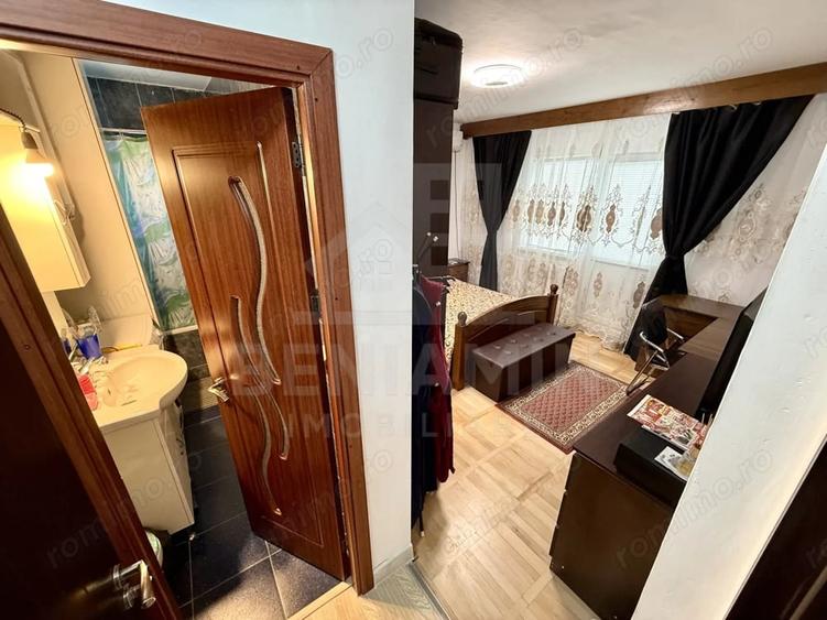 Apartament cu 4 camere decomandat în Craiovița Nouă