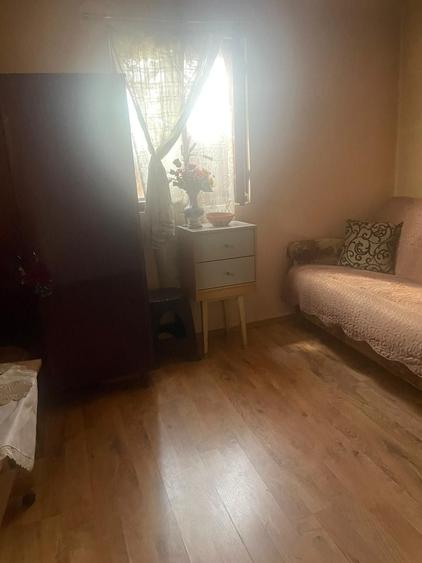 Casă cu 2 camere în Central
