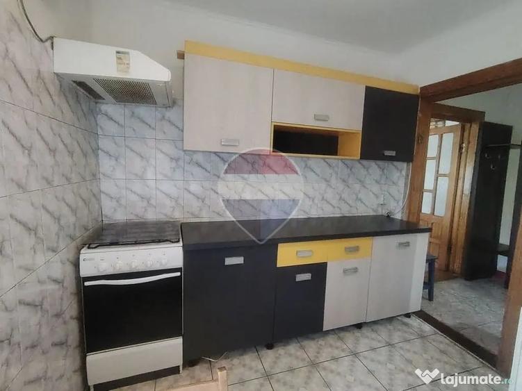 Apartament cu 2 camere decomandat în Sud
