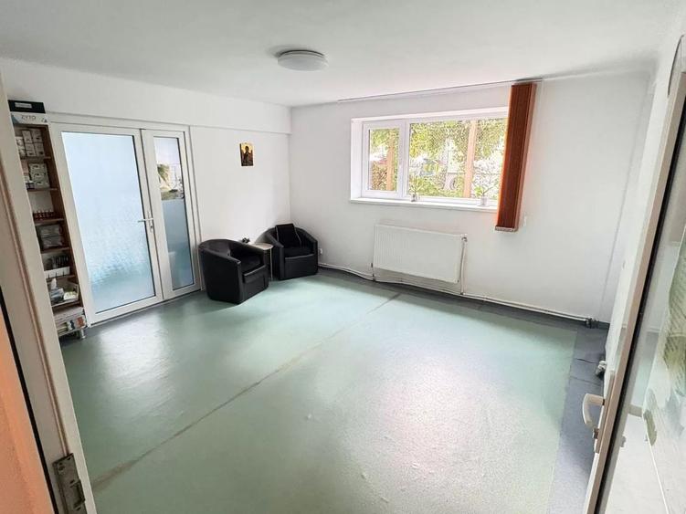 Apartament cu 2 camere decomandat, mobilat în Central — fotografia 1