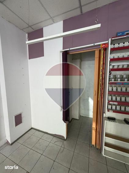 Spațiu comercial, de 23 mp, în Nufărul