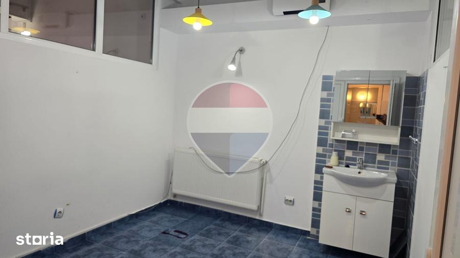 Spațiu comercial, de 10 mp, în Drumul Taberei