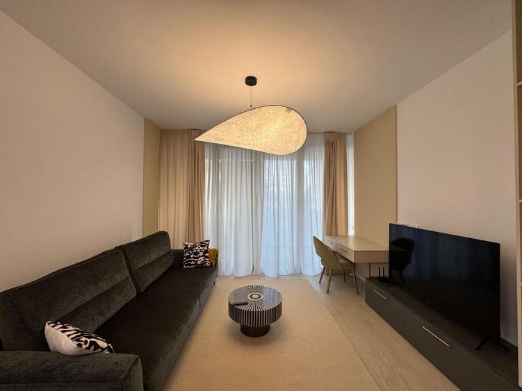 Apartament cu 2 camere decomandat, mobilat în Herăstrău