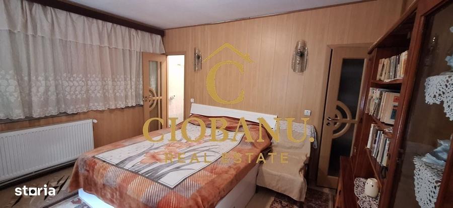 Casă cu 4 camere în Popoveni