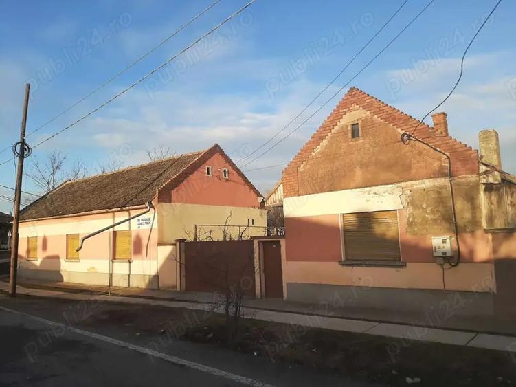 Teren de 5610 mp, în Șimand