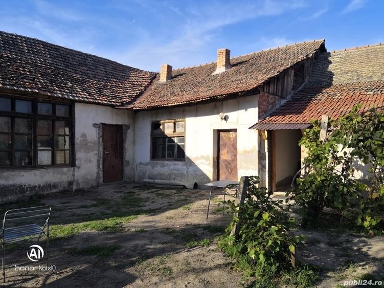 Casă cu 5 camere cu Teren 360 Mp în Dudeștii Vechi
