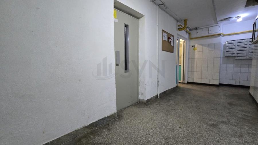 Apartament cu 3 camere decomandat, mobilat în Colentina