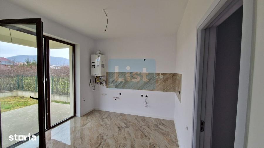 Casa in stil mediteranean, 4 camere, 480 mp teren, Sasar, 0 Comision - 10
