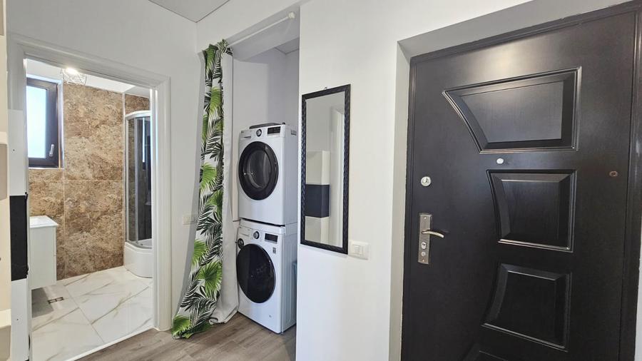Apartament cu 2 camere semidecomandat în Militari