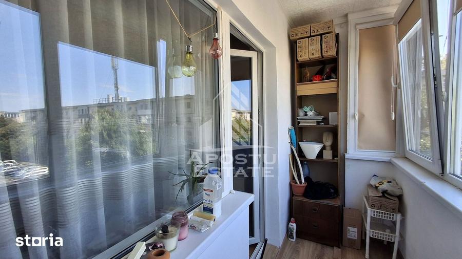 Apartament cu 2 camere semidecomandat în Micălaca