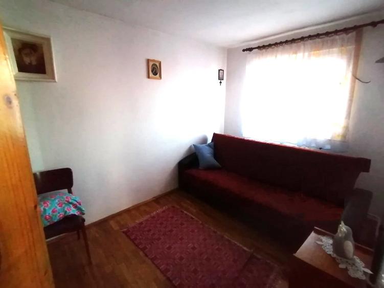 Casă cu 4 camere cu Teren 152 Mp în Moara de Vânt