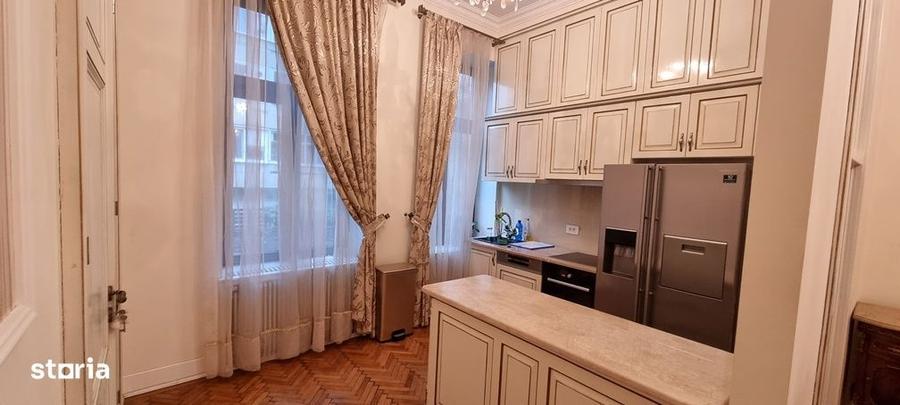 Apartament cu 3 camere în Podgoria