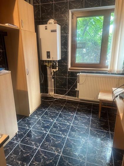 Apartament cu 2 camere decomandat în Lacu
