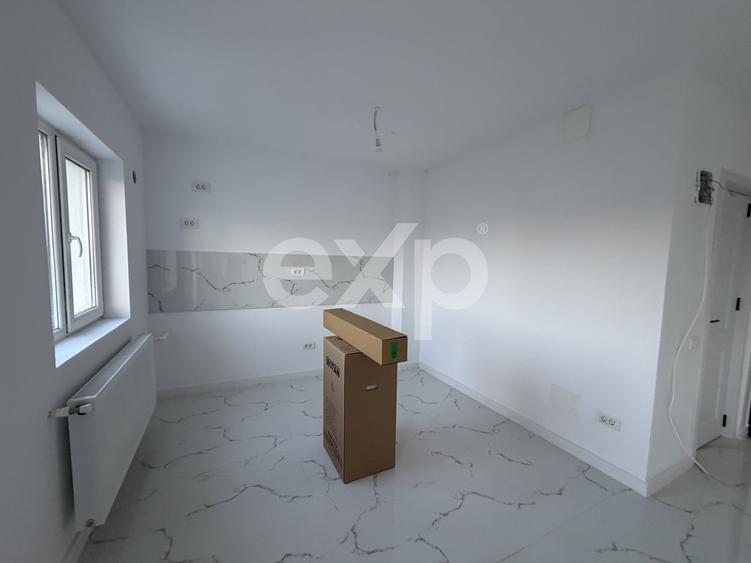 Apartament cu 4 camere decomandat în Măgurele