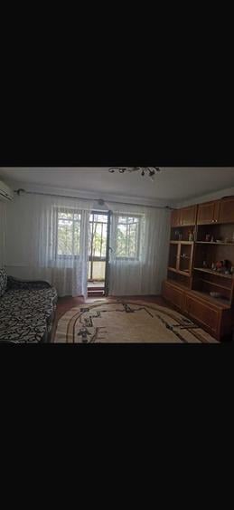 Apartament cu 2 camere semidecomandat în Rogerius