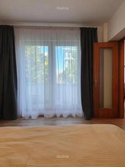 Apartament cu 2 camere semidecomandat, mobilat în Aviației
